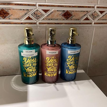 イントラLa Casa Dei Sogniアパートメント エクステリア 写真