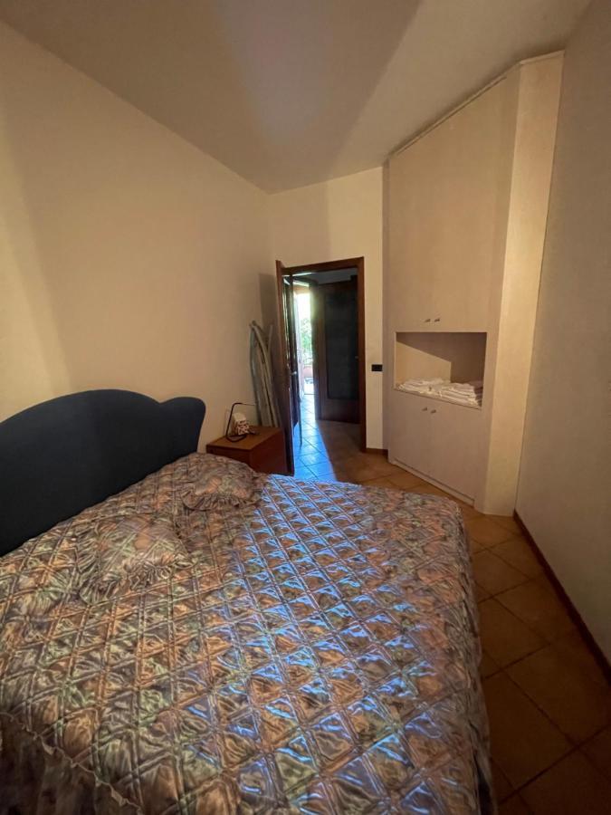 イントラLa Casa Dei Sogniアパートメント エクステリア 写真